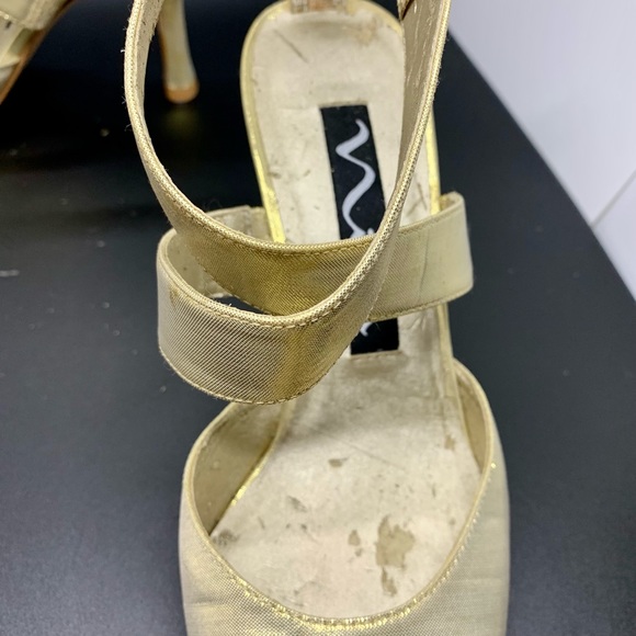 Nina Gold Pumps Heels Metallic Fabric Upper Leather Sole Cross Strap Size 7.5 - Picture 6 of 10